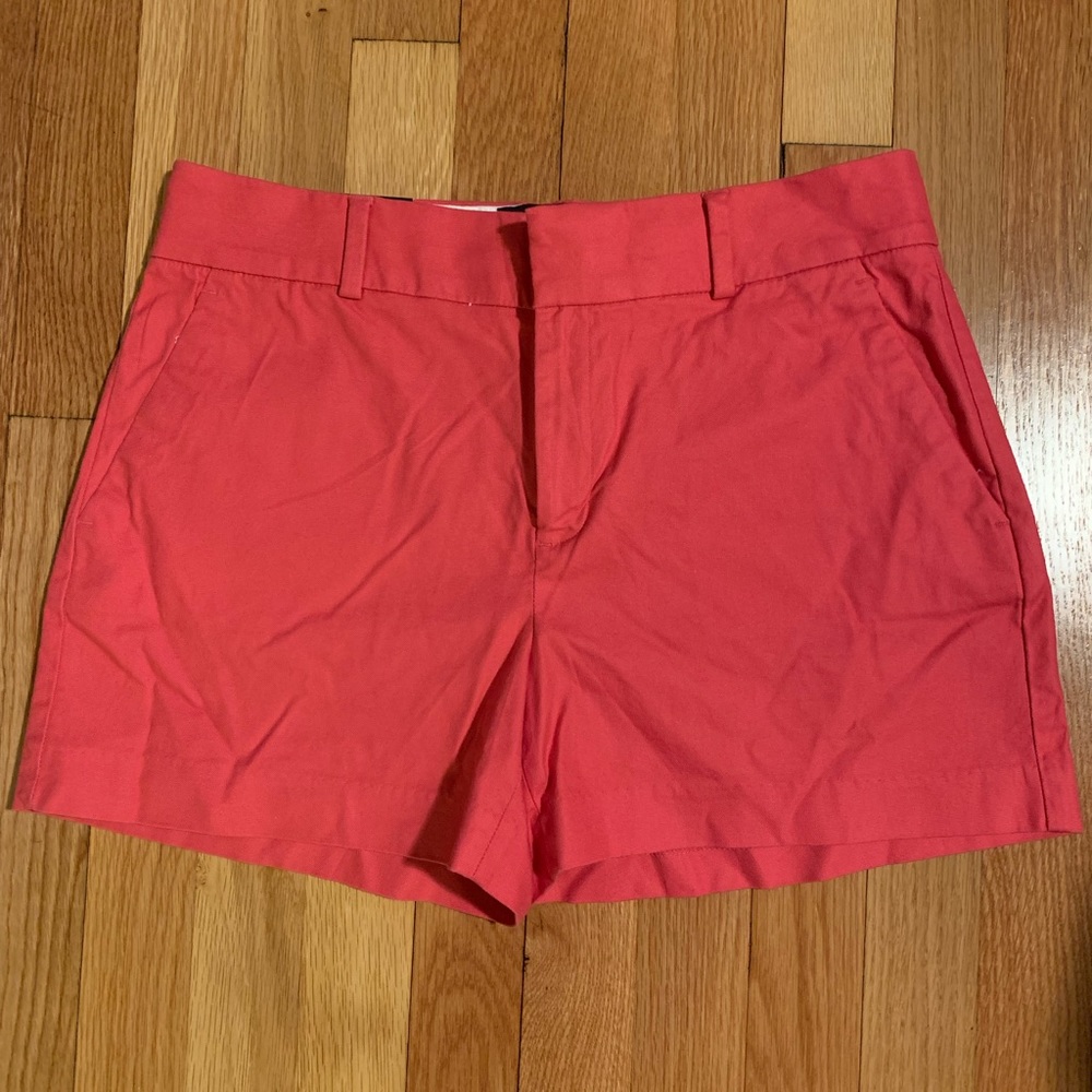Banana Republic 4” shorts, size 6